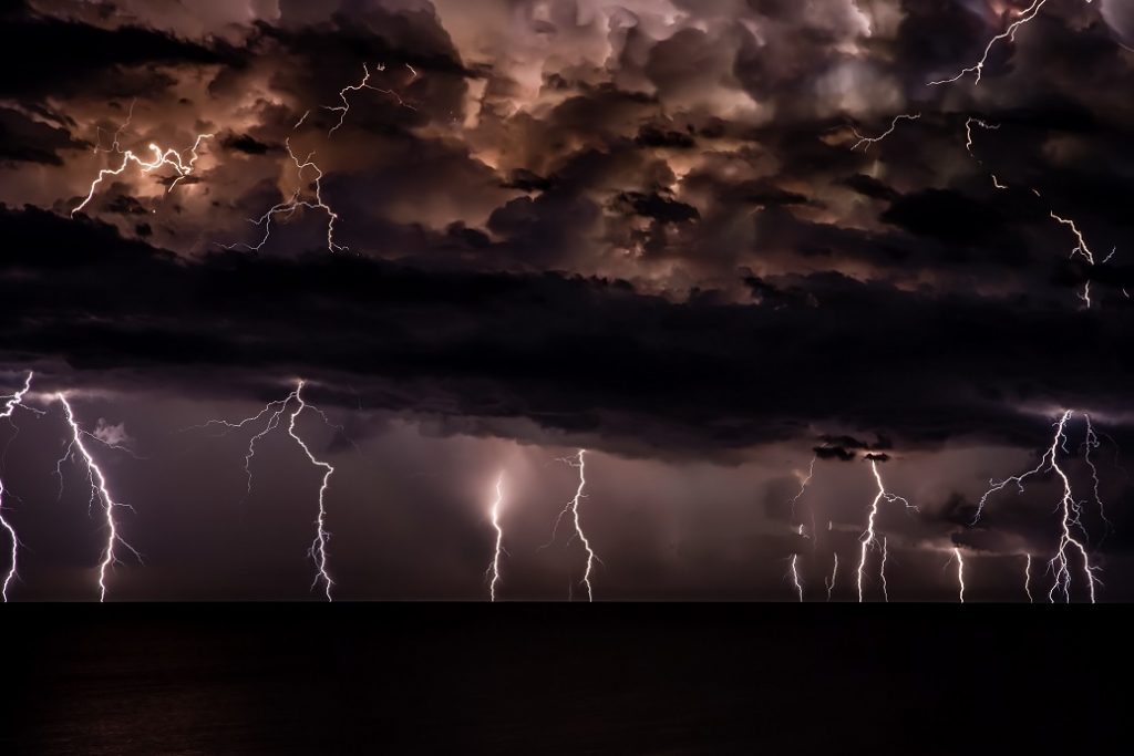 What causes the sound of thunder?